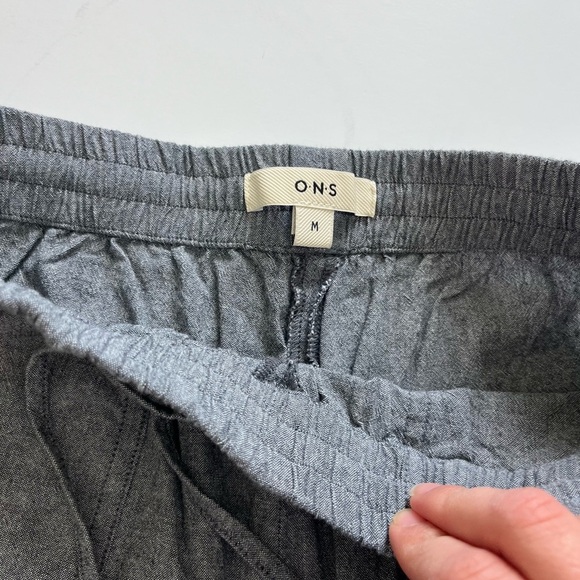 O.N.S. ONS One Nice Shop Cropped Pants Cotton Gray Size Medium - Picture 3 of 9